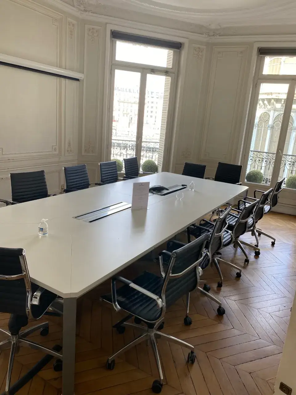 Salle de formation pour les formations professionnelles et certifiées à Paris, Soissons et Amiens