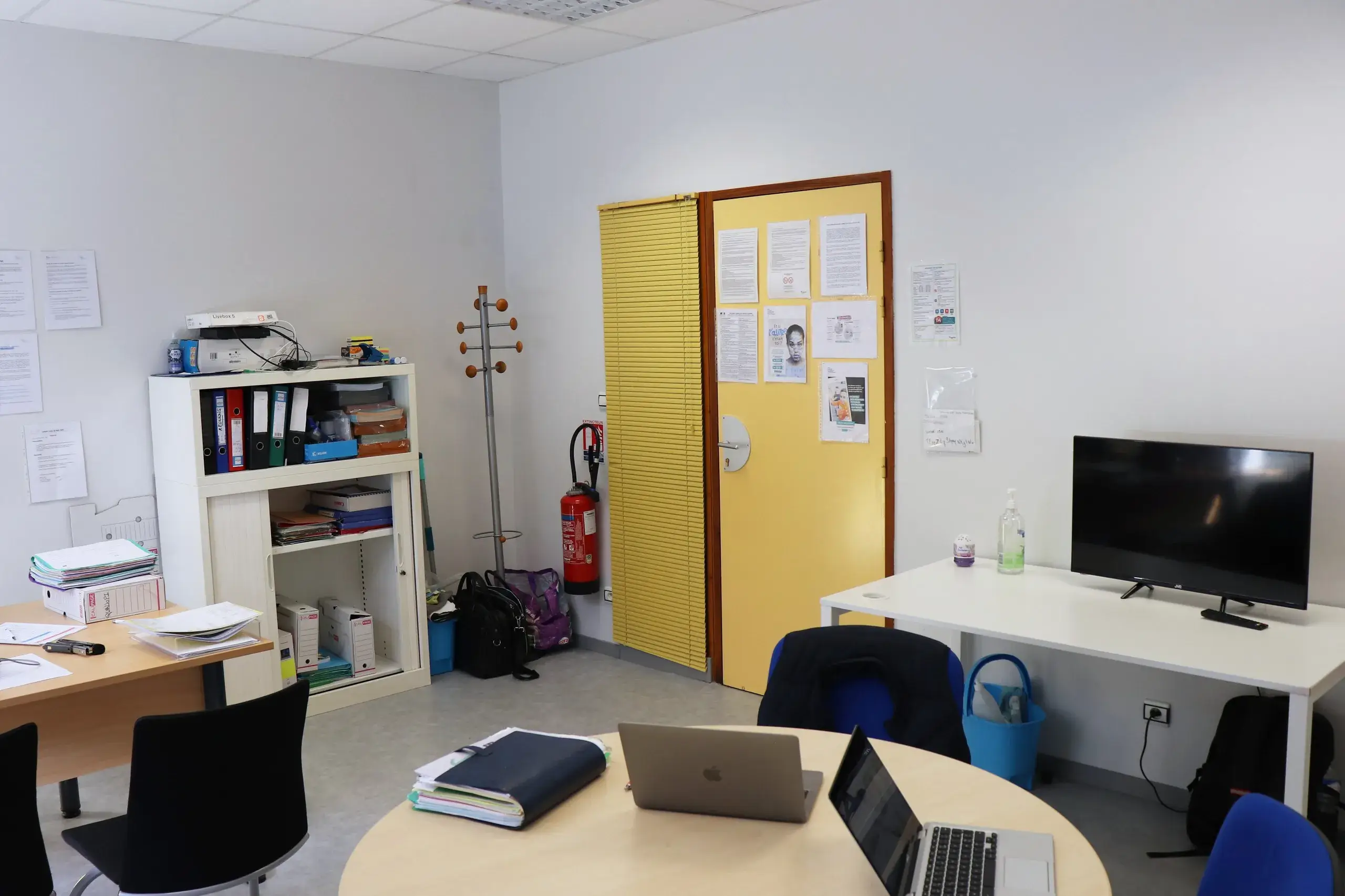 Bureau et salle de formation de l'agence MF Master Formations à Soissons